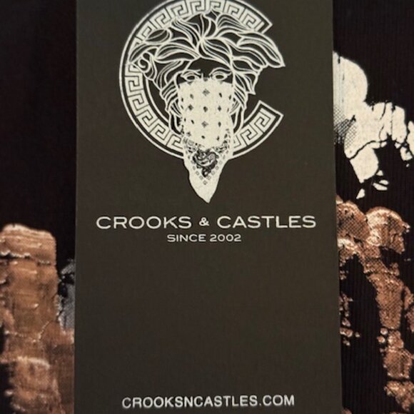 NWT CROOKS & CASTLES MENS T-SHIRT - (WHERE ALL THE OUTLAWS MEET) - Large - Picture 4 of 7